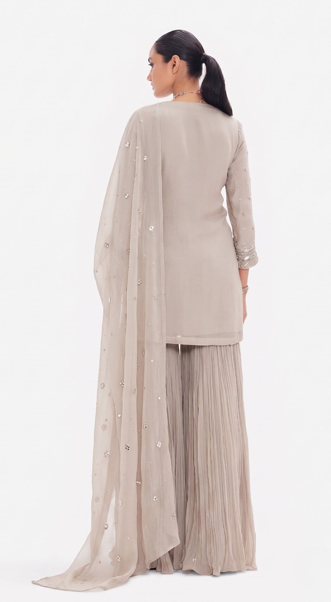 The Antique Aura Sharara Set