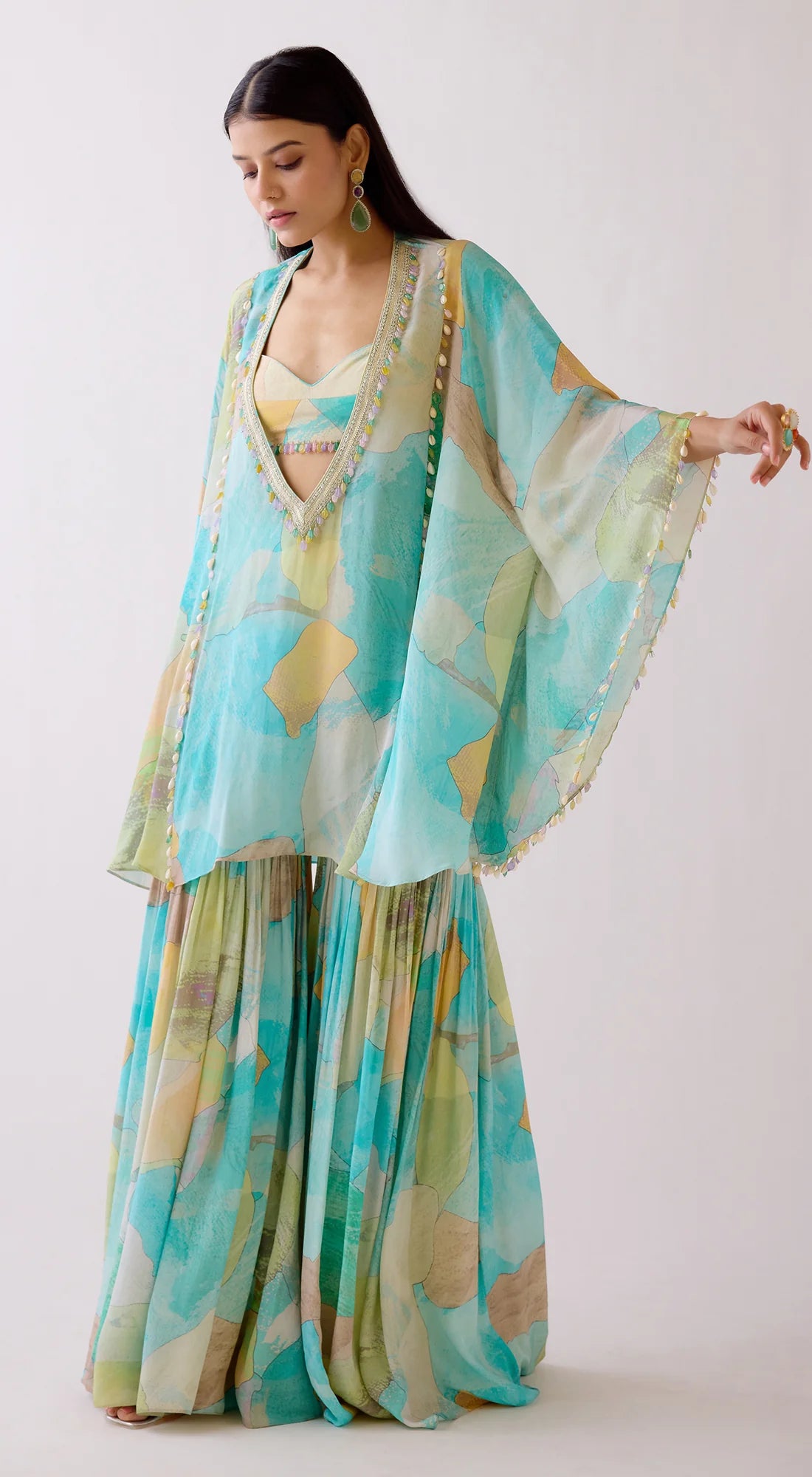 The Abstract Aqua Sharara Set