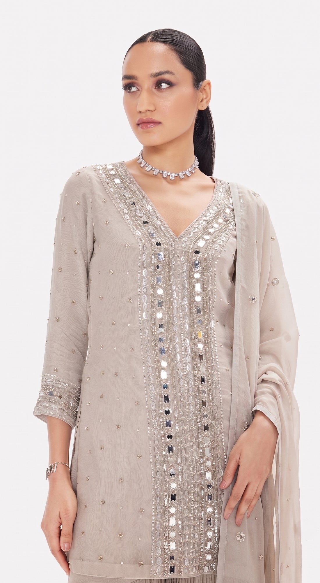 The Antique Aura Sharara Set
