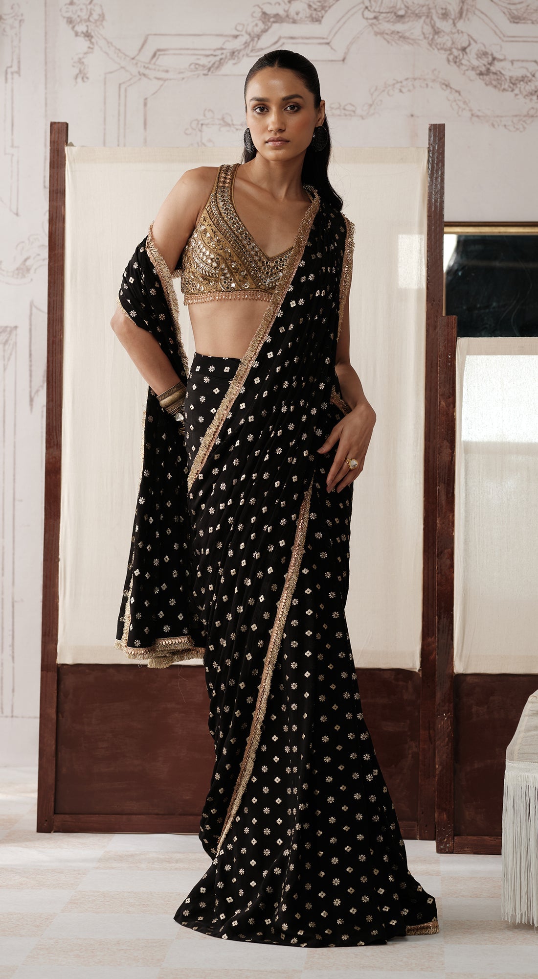 THE ROYAL OBSIDIAN SAREE