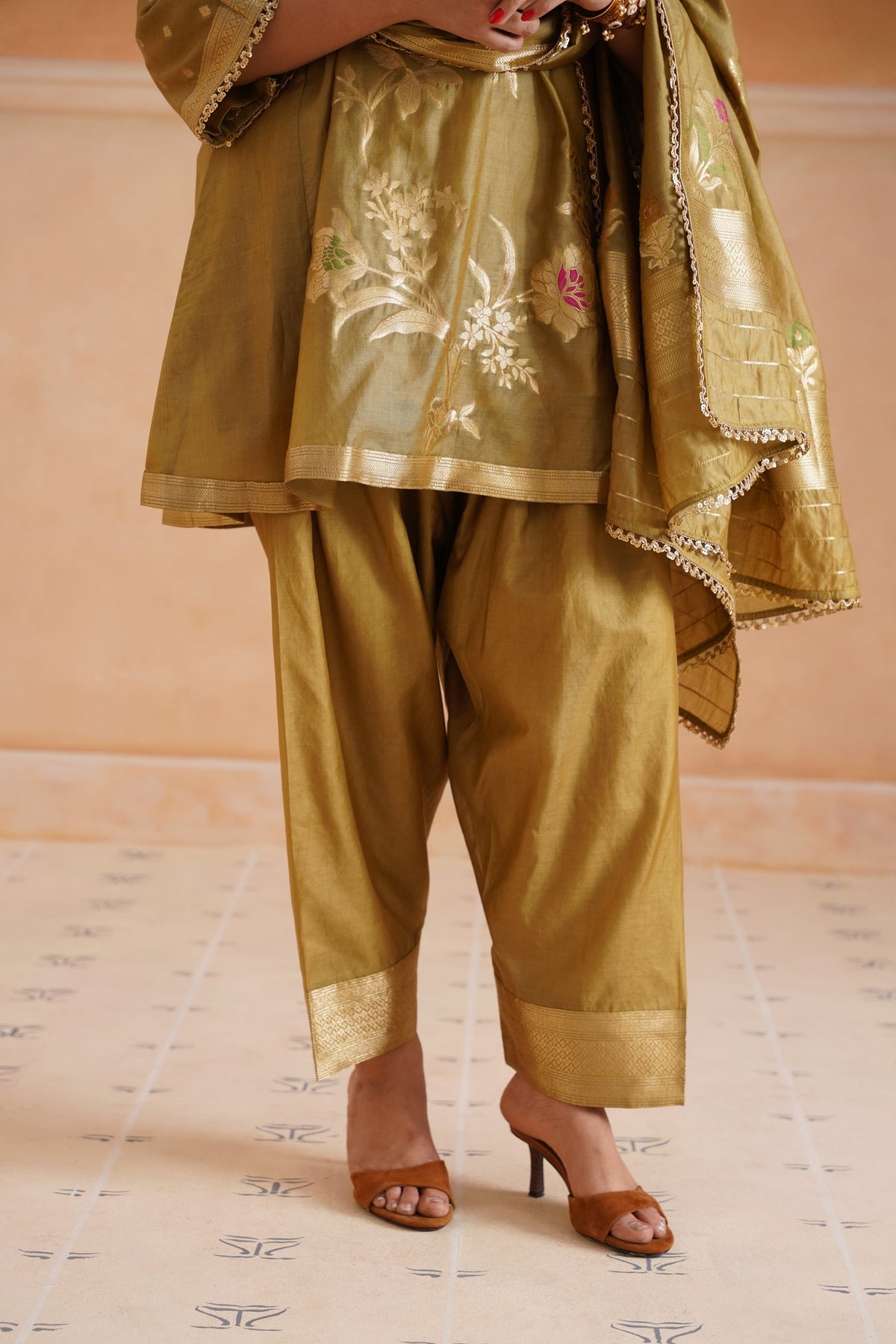 Koyel Chanderi Hand Embroidered Suit Set