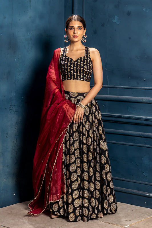 Black & Gold Mulmul Lehenga