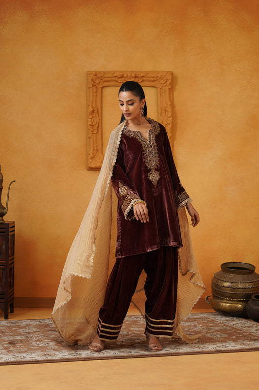 Mariyam Velvet Embroidered Suit Set